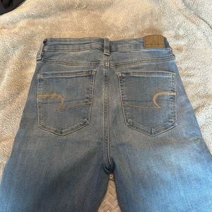 American Eagle Size 2 Regular Next Level Stretch Jeans